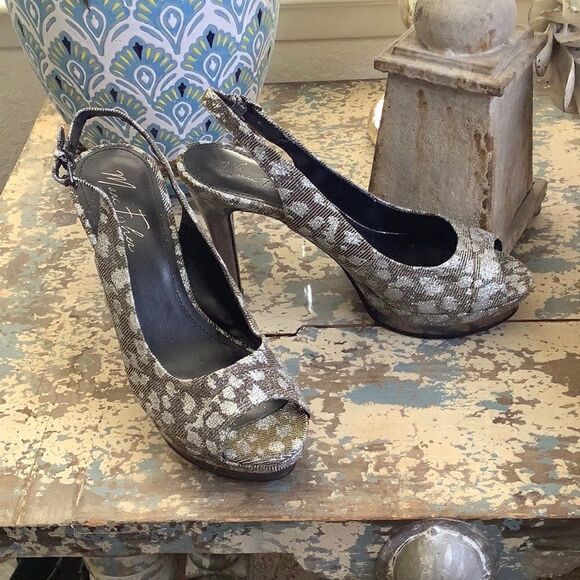 Marc Fisher sparkly cheetah platform heels - Picture 3 of 12